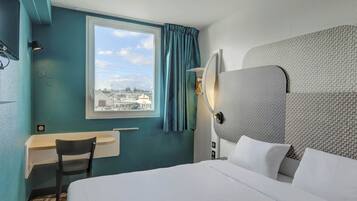 Double Room, 1 Double Bed | Desk, free WiFi, bed sheets