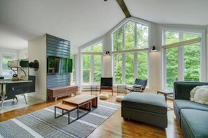 TV connectée, cheminée
