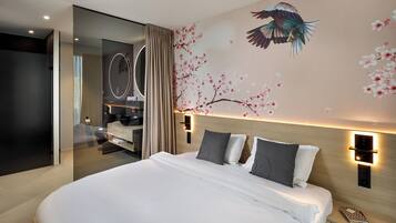 One Bedroom Senior, Mini Bar | Bügeleisen/Bügelbrett, kostenloses WLAN, Bettwäsche