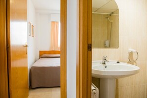 Bathroom - (Gandia)