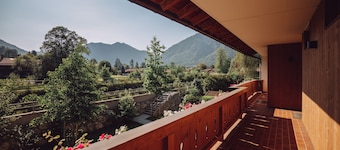 FeWo A (Rottach.Apartments) Holiday apartment on Lake Tegernsee