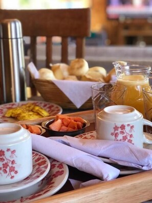 Desayuno buffet incluido todos los días
