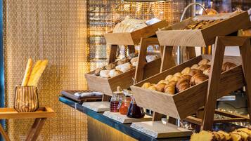 Daily buffet breakfast for a fee