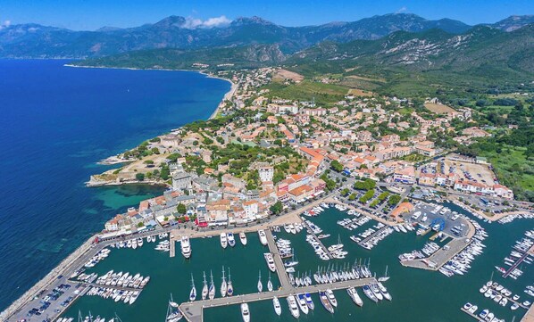 Marina