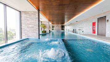 Piscine couverte