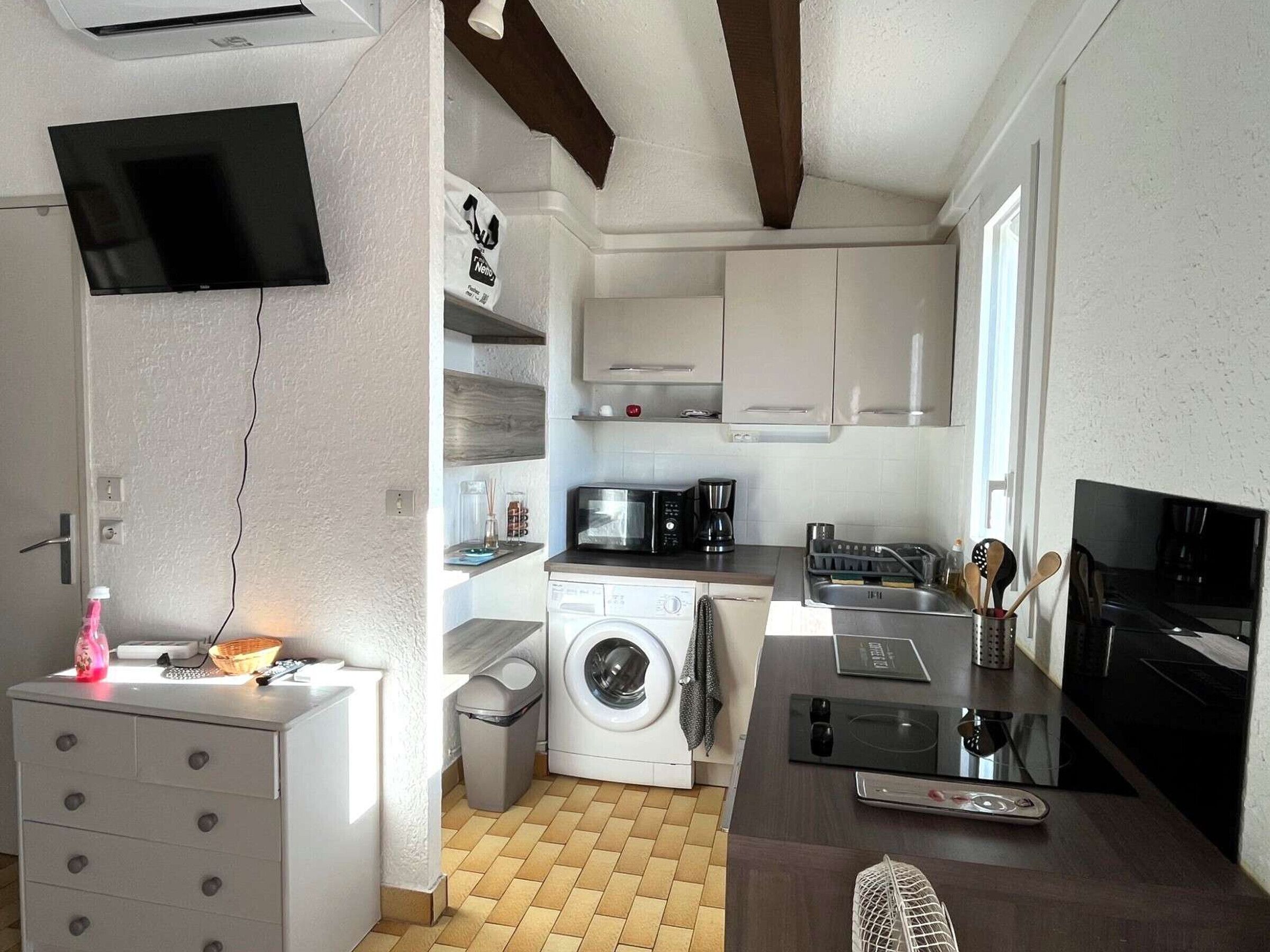 冰箱、微波炉、炉灶、茶具/咖啡用具