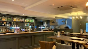 Bar (on property) - The Lake House -  a meadow lodge that sleeps 4 guests  in 2 bedrooms (Filey)