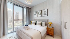 Room - The Grand 1306 (Dubai)
