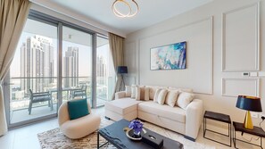 익스클루시브 아파트 | 거실 공간 | 케이블 채널 시청이 가능한 65인치 평면 TV, TV, 넷플릭스