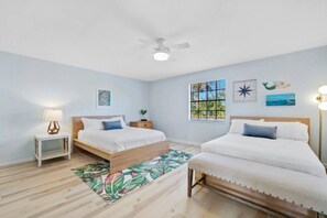 2 bedrooms, desk, iron/ironing board, WiFi