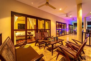 Deluxe Villa | Terrace/patio - Cozy 3 BR Pool Villa close to Town CV3L (Hua Hin)