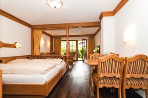 1 غرفة نوم ومكوا ة/لوح كي وواي فاي مجانًا وملاءات أسرّة