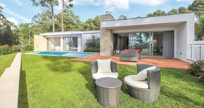 Villa 273 Spacious Villa w/ Sea View