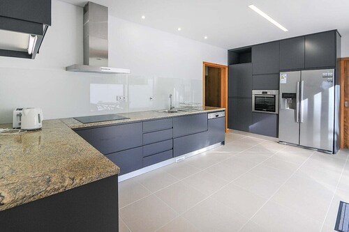 Villa 273 Spacious Villa w/ Sea View