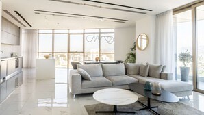 Living area - 360 Nicosia -Luxury Serviced Apartment (Nicosia)
