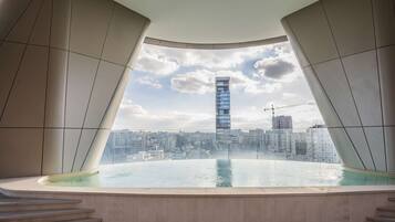 Una piscina climatizada