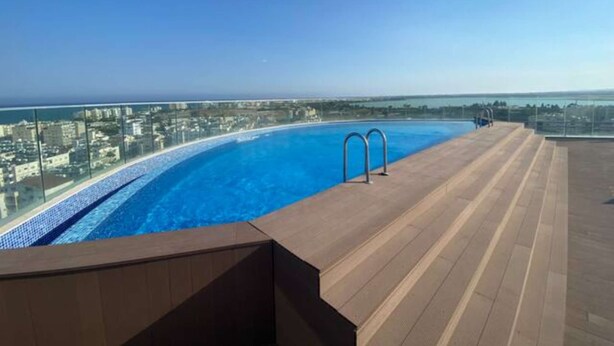 Pool - McKenzie 2 bedrooms Seaview with infinity pool - Apartment with Sea View (Larnaca)