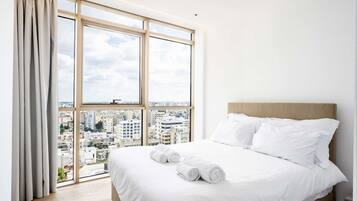 2 soverom, strykejern/-brett, wi-fi og sengetøy