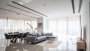 Unclassified image, 2 of 32, button - 360 Nicosia-3 bedrooms Panoramic Deluxe Residence (Nicosia)