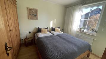 1 habitación, wifi y ropa de cama