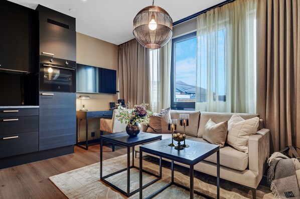 Studio Alcove | Living area
