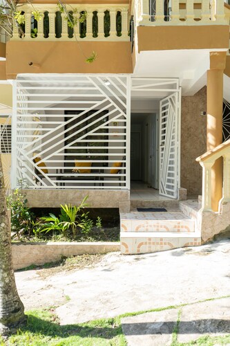 Cozy house with 3 bedrooms, a 10-minute walk to the Samana boardwalk.