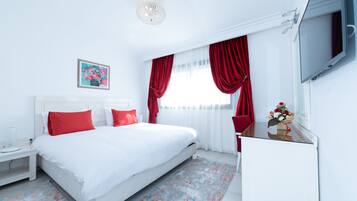 4 Schlafzimmer, Schreibtisch, WLAN, Bettwäsche