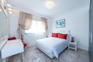 4 bedrooms, desk, WiFi, bed sheets - Beautiful Villa  with heated pool Agadir! (Agadir)