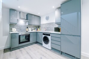 Apartment, 2 Bedrooms | Private kitchen | Fridge, microwave, oven, toaster - One&Two Bedroom Luxe Apts near Trafford (Manchester)