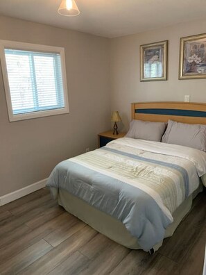 2 quartos, ferros/tábuas de passar roupa, Wi-Fi de cortesia