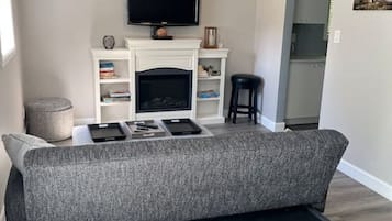 Smart TV, chimenea