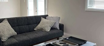 Lake Simcoe Beach Oasis with Backyard and Firepit