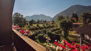 Property grounds - FeWo 16 (Rottach.Apartments) Holiday apartment on Lake Tegernsee (Rottach-Egern)