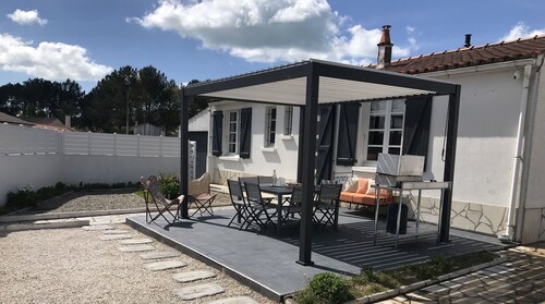 Renovated house of 72 m2 located in la Terrière close to the beach 5 mn by bike