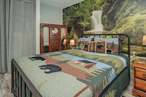 1 bedroom, iron/ironing board, WiFi (free), bed sheets