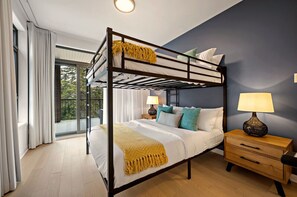 3 chambres, fer et planche à repasser, lit parapluie, Wi-Fi gratuit
