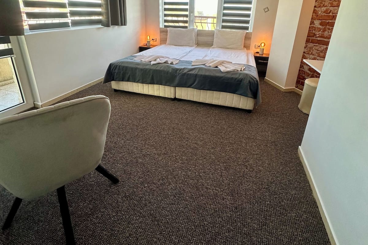 Chambre Confort Double ou avec lits jumeaux