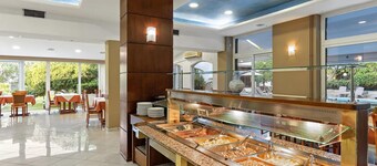 Stefania Hotel