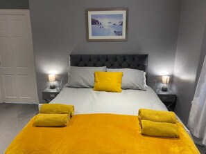 3 chambres, bureau, fer et planche à repasser, Wi-Fi gratuit