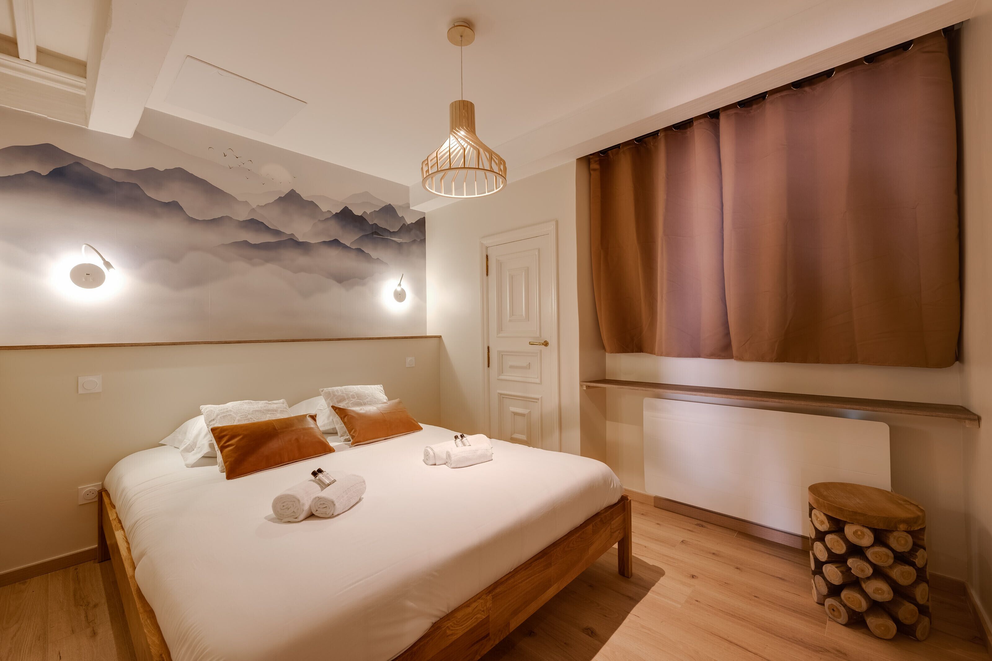 1 bedroom, iron/ironing board, travel cot, WiFi