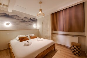 1 bedroom, iron/ironing board, travel cot, WiFi