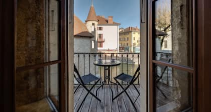 Le Balcon Perrière II - Charming apartment with direct view of the Thiou