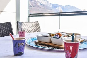 Dining - Appartement l'Opale - T2 48sqm with parking 300m from Lake Annecy (Annecy)