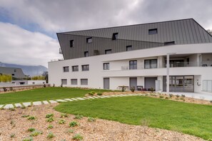 Exterior - Le 305 - T3 with garage and beautiful terrace (Annecy)