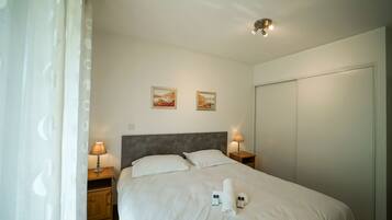 2 Schlafzimmer, Bügeleisen/Bügelbrett, WLAN, Bettwäsche