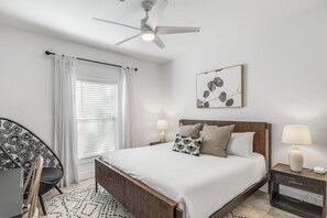 4 makuuhuonetta, ilmainen Wi-Fi, vuodevaatteet