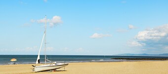 Beachfront Sea View Cottage