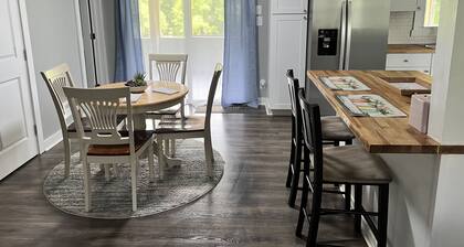 🌟Cozy Cottage Close to Camp Lejeune and Marine Base. 35 minutes to NC Beaches 🌟