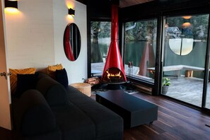 Smart-TV, Kamin