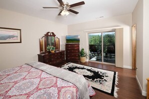 2 bedrooms, desk, iron/ironing board, free WiFi